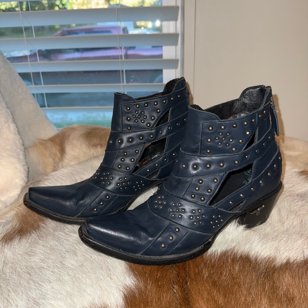 Lane studded ankle cowboy boot